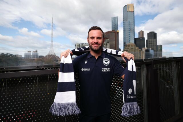 Juan Mata Sinais para a vitória de Melbourne