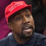 Kanye West Doc 'em quem é o nome?' Mostra Kris Jenner Blowup, SNL Clash e Maga Hat Backlash