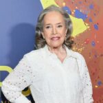Kathy Bates chorou depois de se encaixar no vestido Emmys