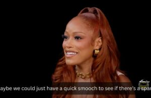 Keke Palmer Kisses Host Sean Evans em toda a aparência quente Keke Palmer Kisses Host Sean Evans em toda a aparência quente