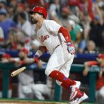 Kyle Schwarber continua sendo uma prioridade de Phillies com 'interesse de ambos os lados' à frente da agência gratuita