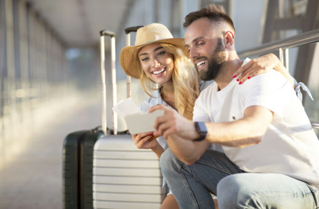 Lady chega aqui para sua viagem de lua de mel- depois disso, o "choque de perpetuidade" ' 

