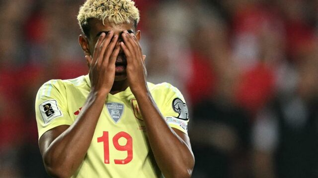 Lamina Yamal para perder os ternos do Barça por causa de lesões; Flick critica a Espanha 

