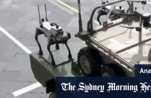 Lasers, mísseis e ‘lobos de robô’: o equipamento militar de alta tecnologia que a China exibiu Os mísseis DF-61 participam de um desfile militar para comemorar o 80º aniversário da rendição da Segunda Guerra Mundial do Japão realizada em frente ao portão de Tiananmen em Pequim.