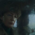 Lesley Manville encontra o caos político como o clipe de estreia de Kasia Adamik 'Wintertime Of The Crow', reivindica o estudo de Mike Leigh 'em Still Live in Your Bones' (único)
