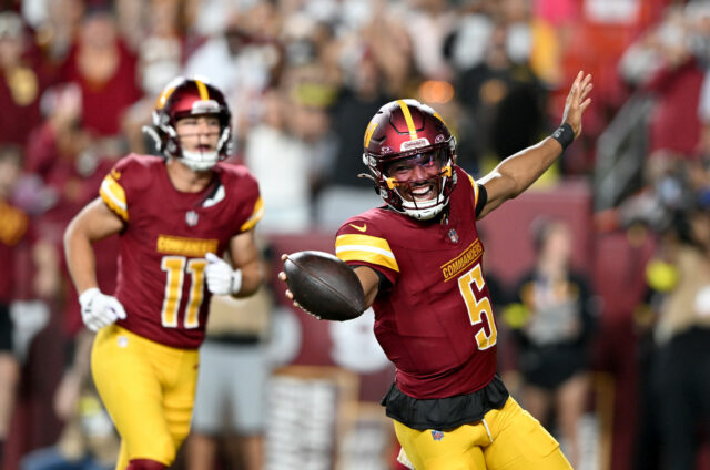 Líderes treinam para atualizar o quarterback de celebridades na segunda -feira 

