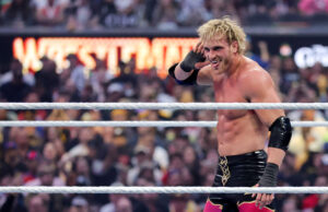 Logan Paul angustiado com a escolha da WWE de três vias H Logan Paul angustiado com a escolha da WWE de três vias H
