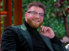 ‘Love Is Blind’ Alum arquiva uma reclamação contra os fabricantes, declarando que eles colocam ‘domínio total’ sobre o elenco 'Love Is Blind' Alum arquiva uma reclamação contra os fabricantes, declarando que eles colocam 'domínio total' sobre o elenco