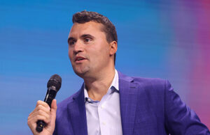 Marlow: Minha homenagem a Charlie Kirk e mensagem aos demônios que o mataram Marlow: Minha homenagem a Charlie Kirk e mensagem aos demônios que o mataram