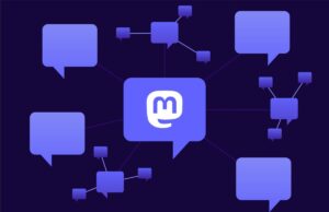 Mastodon tem uma nova estratégia para ganhar dinheiro: soluções de retenção e assistência para a Internet social aberta purple text bubbles floating on black background. one has an M on it