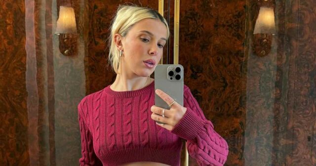 Millie Bobby Brown coloca os abdominais da tábua em exibição em roupas recém -lançadas de sua coleção Barre 003