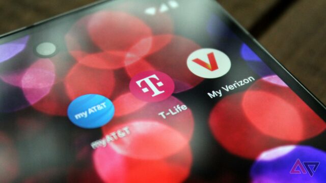 Uma torre de telefone celular T-Mobile com LTE e 5G
