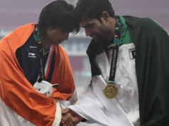 Neeraj vs Arshad e o problema dos limites Neeraj vs Arshad e o problema dos limites