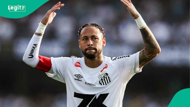 Neymar: ex-Barcelona e PSG Star herda US $ 1 bilhão Neymar: ex-Barcelona e PSG Star herda US $ 1 bilhão do empresário que ele nunca conheceu