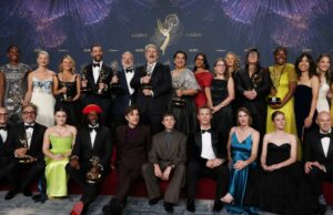 Noah Wyle, campeão do grupo ‘The Pitt’ gravação em Los Angeles em Emmys: ‘Desejo que vários outros fabricantes tenham em mente’ Noah Wyle, campeão do grupo 'The Pitt' gravação em Los Angeles em Emmys: 'Desejo que vários outros fabricantes tenham em mente'