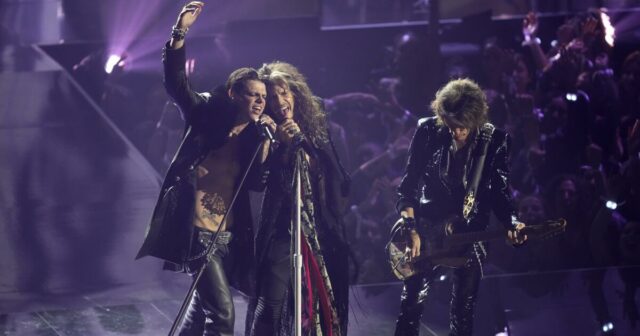 Nos VMAs 2025, uma homenagem a Ozzy Osbourne atrai Steven Tyler melhor da vida aposentada 

