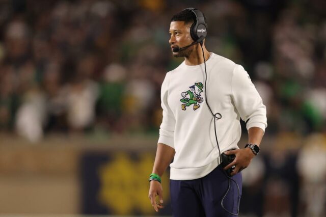 Notre Dame Football precisa de um milagre


