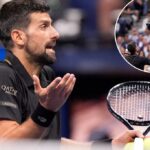 Novak Djokovic reclama de uma multidão aberta e barulhenta - mas o árbitro o fecha