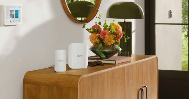 Novo sinal de eero garantem para mantê -lo anexado durante as falhas líquidas 

