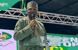 Novos problemas antes de 2027 eleição como partidos políticos definidos para surgir Novos problemas antes de 2027 eleição como partidos políticos definidos para surgir