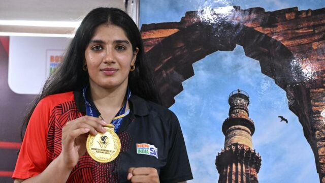 Nupur verifica a medalha inicial da Índia no Globe Boxing Championships 2025 depois de entrar nas semifinais 

