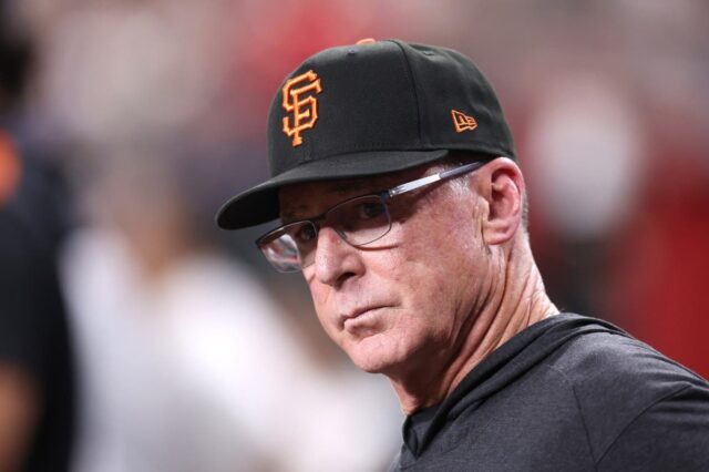 O Giants Celebrity Voices Stress, desencadeia perguntas sobre o trabalho de Bob Melvin 

