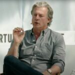 O Google é um diretor executivo de indivíduos 'criminoso', cobrando o negócio de passar o material