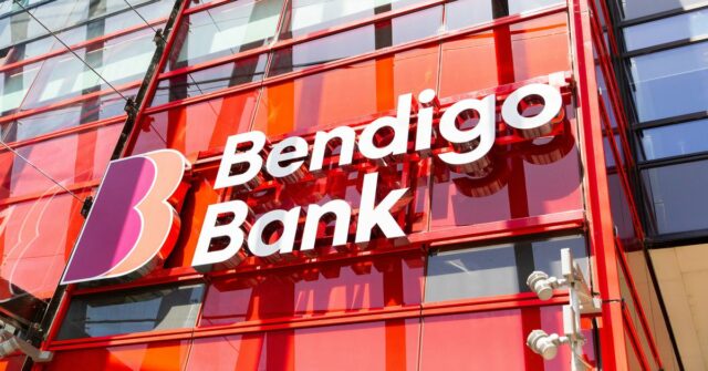 O Bendigo Bank fechará 10 agências em três estados, deixando cinco comunidades regionais sem serviços financeiros. 