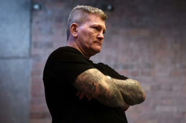 Ricky Hatton em um treino da mídia.