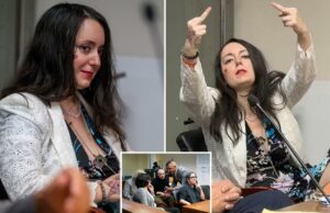 O cruzado ‘acordado’ fica com tapa no pulso após a explosão do tribunal, empurrando uma pessoa processando: ‘Isso está maldoso’ O cruzado 'acordado' fica com tapa no pulso após a explosão do tribunal, empurrando uma pessoa processando: 'Isso está maldoso'