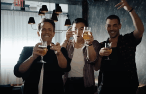 O dia de Seth Meyers consumindo álcool com Bowen Yang e Matt Rogers termina em tumulto divertido O dia de Seth Meyers consumindo álcool com Bowen Yang e Matt Rogers termina em tumulto divertido