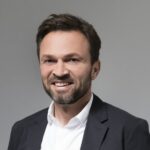 O empregador anterior Gaumont, Christophe Riandée