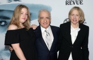 O filho de Martin Scorsese compartilha minuto com a luta de Mama em meio a Parkinson Martin Scorsese admira a força da esposa Helen em meio à sua jornada de 30 anos com a doença de Parkinson 022