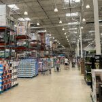 O governo Trump pode bloquear diplomatas iranianos de compras em massa na Costco