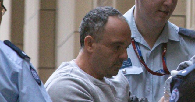 Michael Gauci, 45 anos, enfrentou o primeiro dia de um julgamento no júri da Suprema Corte na terça -feira acusado da tentativa de assassinato de seu vizinho, Shari Gray, e ferir outros dois vizinhos, em dezembro de 2022.