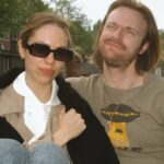 0603 Finneas e Claudia-Sulewski-Get-Handsy-In-Berlin-Sub-1