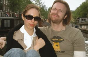 O irmão de Billie Eilish, Finneas, envolvido em Claudia Sowski 0603 Finneas e Claudia-Sulewski-Get-Handsy-In-Berlin-Sub-1