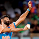O líder da Índia, Jasrpit Bumrah