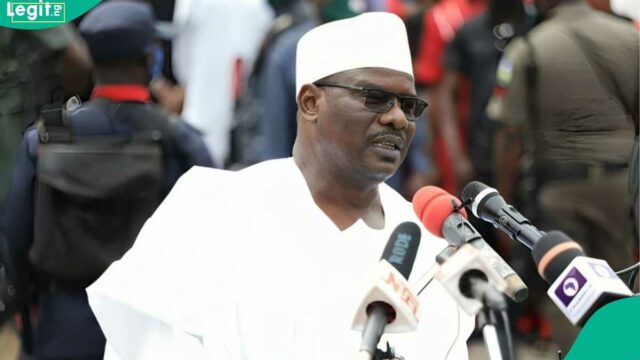 O melhor senador do norte alerta os nigerianos contra o perfil religioso enquanto os ataques do Boko Haram continuam

