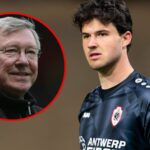O Manchester United revela Senne Lammens como uma nova assinatura.