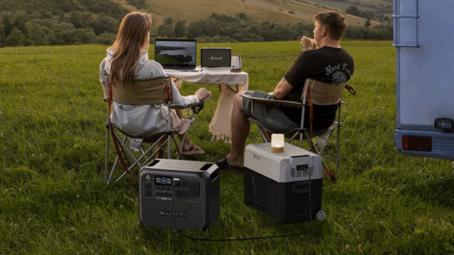 Gerador solar Bluetti AC200L com 2 Painel solar de 200W incluído (navios separadamente), backup de bateria de 2048Wh LifePO4 com 4 pontos de venda CA 2400W (levantamento de energia 3600W), para acampamento, uso doméstico, emergência