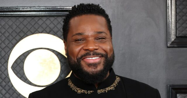 O parceiro do detector de Malcolm-Jamal aborda sua fatalidade na homenagem psicológica, observando o aniversário de casamento de celebração do casamento 


