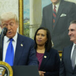 O prefeito de DC quer uma assistência 'indefinida' de Trump Admin, independentemente da fervoridade democrata