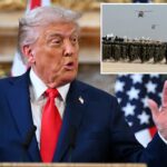 Donald Trump falando em uma conferência de imprensa com bandeiras britânicas e americanas atrás dele.