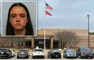 O professor de Wisconsin, Abigail Faust, supostamente abusou da vítima do segundo filho, dizem as autoridades O professor de Wisconsin, Abigail Faust, supostamente abusou da vítima do segundo filho, dizem as autoridades