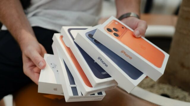 O que é 'scratchgate'? Unboxing o problema prejudicial do Apple iPhone 17. 

