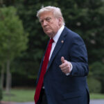Donald Trump anuncia seus planos para uma universidade de Trump em uma conferência de imprensa realizada na Trump Tower. Nova York em 23 de maio de 2005. Crédito: Dennis van Tine/MediaPunch/IPX