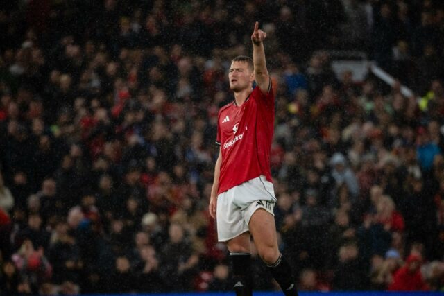 Manchester United v Chelsea - Premier League