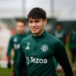 Gabriele Biancheri comemora a pontuação para a Academia Man Utd