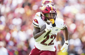 O seguidor dos comandantes de Washington favorece o excelente lançamento da NFL O seguidor dos comandantes de Washington favorece o excelente lançamento da NFL